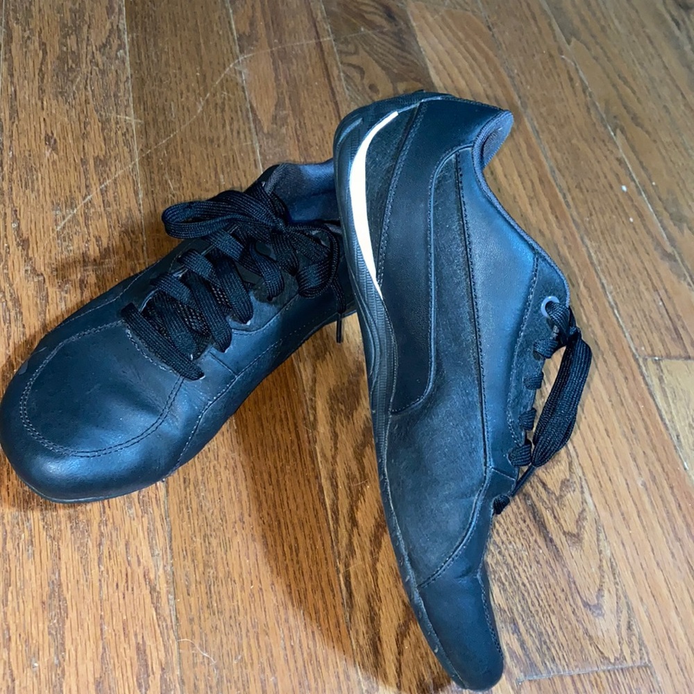 Black leather puma shoes